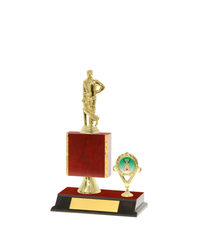  Gd Edged Trophy on P/Base <Br>13.5cm Plus Figurine