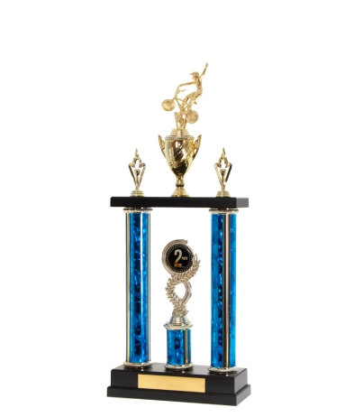  Two Poster Trophy <Br>35.5cm Plus Cup And Figurine