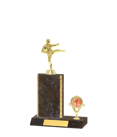  Gd Edged Trophy <Br>14.5cm Plus Figurine