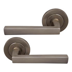 Federal 64mm Large Rose Lever Set