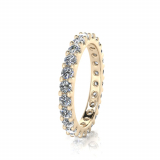 Shared Claw Scallop Set Round Wedding Band