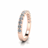 Shared Claw Scallop Set Round Wedding Band