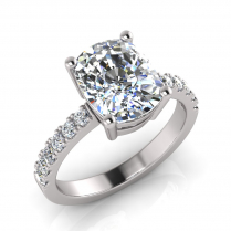 Four Claw Set Oval | Scallop Set Shoulders