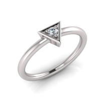 Claw Set Round In Triangular Shape ǀ Half Round Shank 