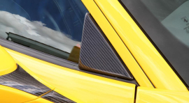 Ferrari 488 Spider/GTB | Triangle Cover For Side Window - Visible Carbon