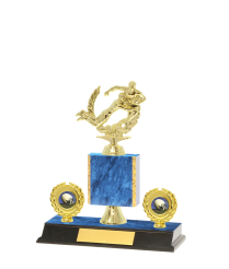 Gd Edged Trophy On P/Base <Br>13.5cm Plus Figurine